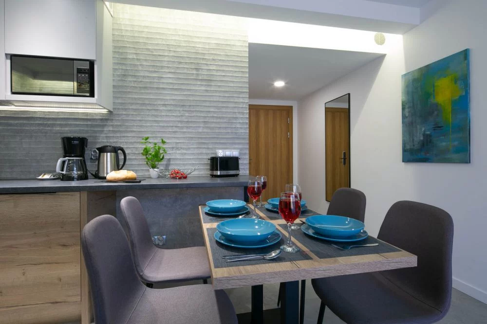 Skalny / GórSKI Przystanek