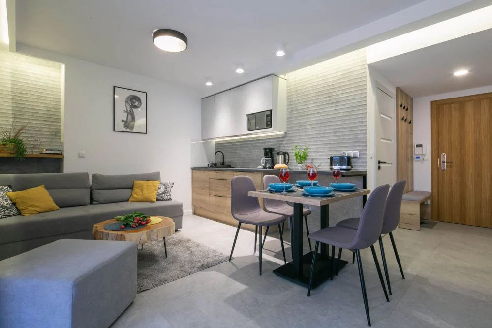 Skalny / GórSKI Przystanek