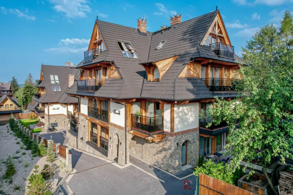 Satoła 2 / GórSKI Przystanek Ogród