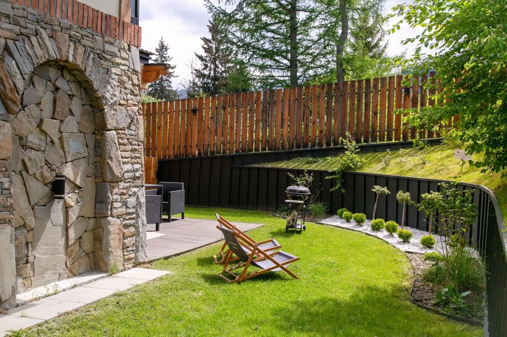 Satoła 2 / GórSKI Przystanek Ogród