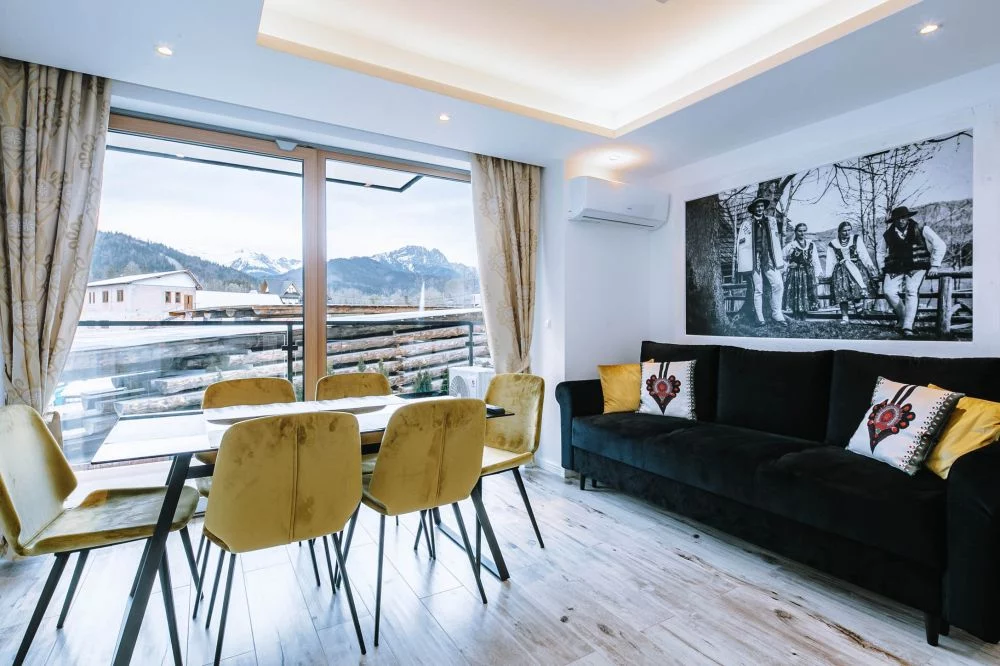 WENUS i MARS / Księżycowe Apartamenty SPA