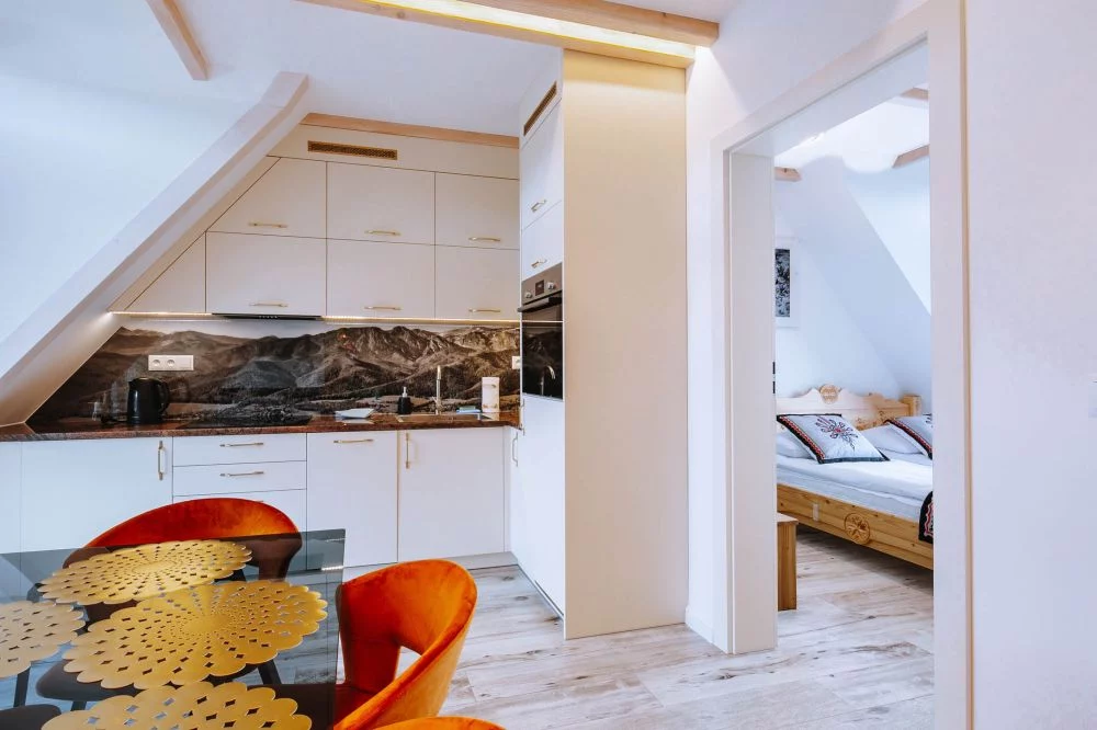 WENUS i MARS / Księżycowe Apartamenty SPA