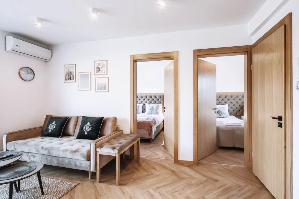 Apartament widokowy / Księżycowe Apartamenty SPA