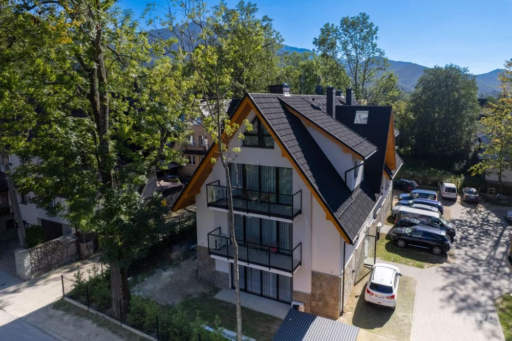 Rezydencja Montis Apartament 4