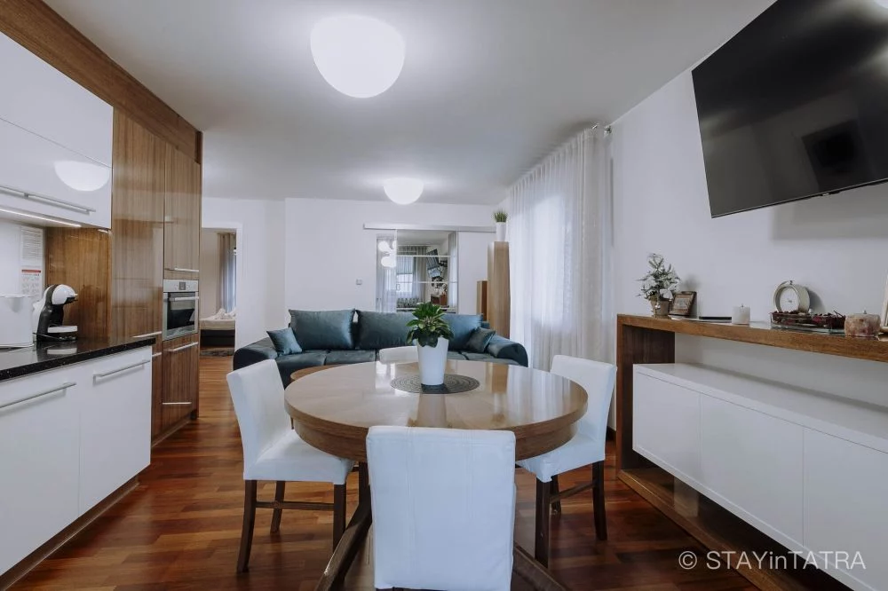 Apartament Korona