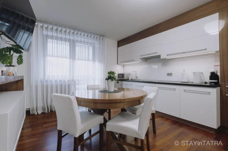Apartament Korona